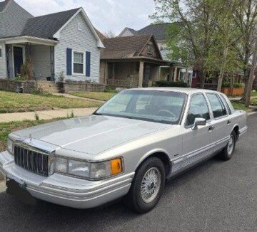 1992 Lincoln Town Car