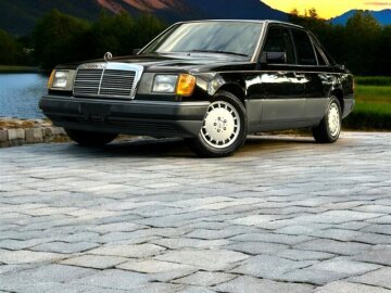 1992 Mercedes-Benz 300E