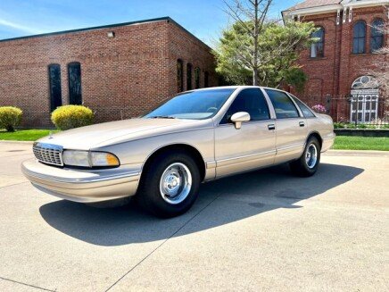 Photo 1 for 1993 Chevrolet Caprice Classic Sedan