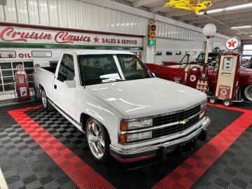 1993 Chevrolet Silverado 1500 2WD Regular Cab