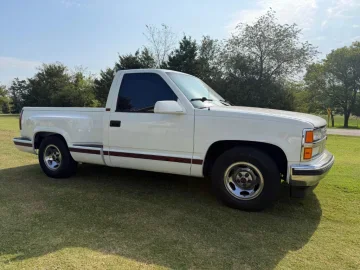 1993 Chevrolet Silverado 1500 2WD Regular Cab