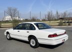 Thumbnail Photo 3 for 1993 Ford Crown Victoria