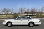 Thumbnail Photo 2 for 1993 Ford Crown Victoria