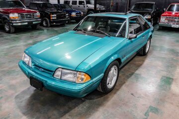 1993 Ford Mustang LX V8 Hatchback
