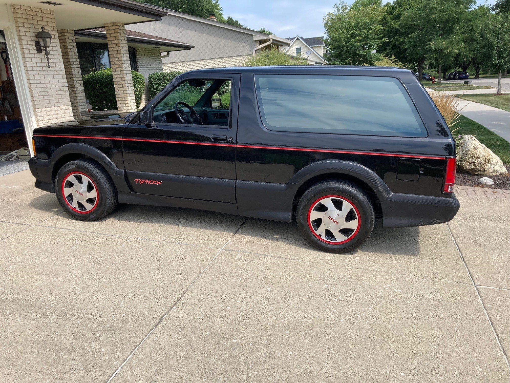 1993 GMC Typhoon