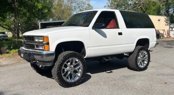 1993 GMC Yukon 4WD 2-Door