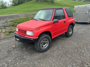 1993 Geo Tracker 4WD 2-Door