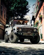 1993 Land Rover Defender 130 V8