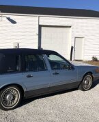 Thumbnail Photo 1 for 1993 Lincoln Town Car