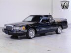 Thumbnail Photo 2 for 1993 Lincoln Town Car