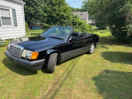 Photo 1 for 1993 Mercedes-Benz 300CE Convertible