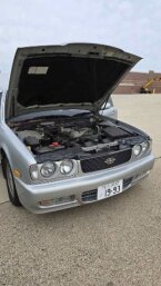 Thumbnail Photo 2 for 1993 Nissan Gloria