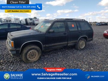 1994 Chevrolet S10 Blazer 4WD 4-Door