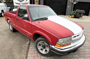 1994 Chevrolet S10 Pickup 2WD Regular Cab