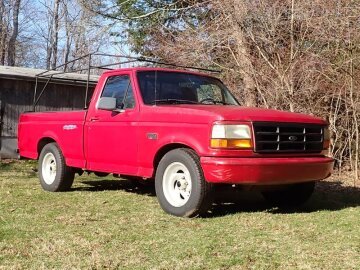 1994 Ford F150 2WD Regular Cab Lightning