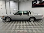 Thumbnail Photo 2 for 1994 Lincoln Town Car