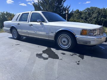 1994 Lincoln Town Car Cartier