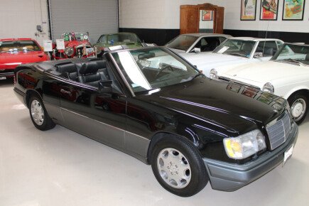 Photo 1 for 1994 Mercedes-Benz E 320 Convertible