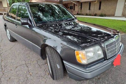 Photo 1 for 1994 Mercedes-Benz E 320