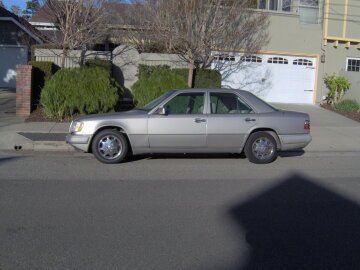 1994 Mercedes-Benz E 420 Sedan