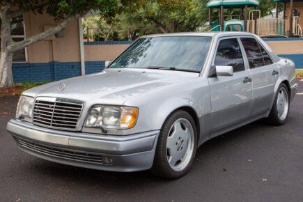 Photo 1 for 1994 Mercedes-Benz E 500 Sedan