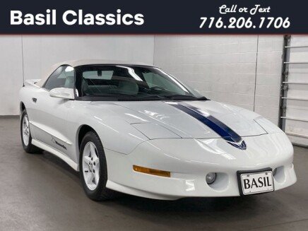 Photo 1 for 1994 Pontiac Firebird