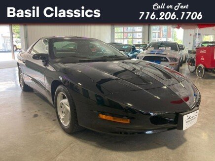 Photo 1 for 1994 Pontiac Firebird Coupe
