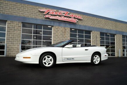 Photo 1 for 1994 Pontiac Firebird