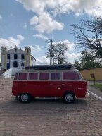 Thumbnail Photo 1 for 1994 Volkswagen Vans