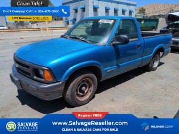 1995 Chevrolet S10 Pickup 2WD Regular Cab