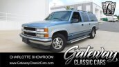 1995 Chevrolet Suburban 2WD