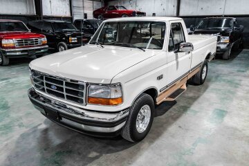 1995 Ford F150 2WD Regular Cab