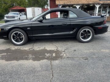 1995 Ford Mustang GT Convertible