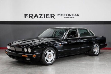 Photo 1 for 1995 Jaguar XJR