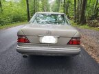 Thumbnail Photo 5 for 1995 Mercedes-Benz E300