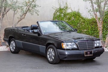 1995 Mercedes-Benz E 320