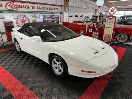Photo 1 for 1995 Pontiac Firebird