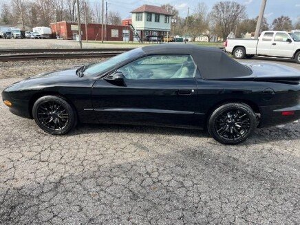 Photo 1 for 1995 Pontiac Firebird