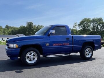 1996 Dodge Ram 1500 Truck 2WD Regular Cab