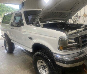 1996 Ford Bronco 2-Door