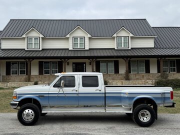 1996 Ford F350 2WD Crew Cab