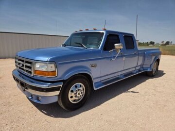 1996 Ford F350 2WD Crew Cab