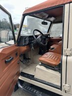 Thumbnail Photo 4 for 1996 Land Rover Defender 110