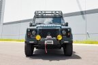 Thumbnail Photo 2 for 1996 Land Rover Defender