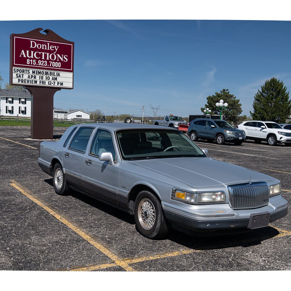 1996 Lincoln Town Car