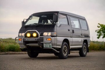 1996 Mitsubishi Delica