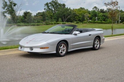 Photo 1 for 1996 Pontiac Firebird