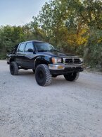 Thumbnail Photo 6 for 1996 Toyota Hilux