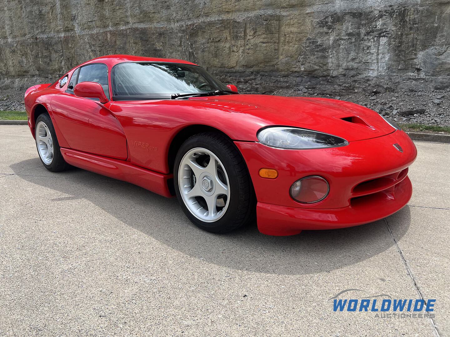 1997 Dodge Viper GTS Coupe