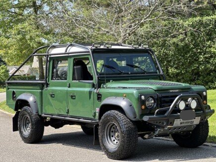 Photo 1 for 1997 Land Rover Defender